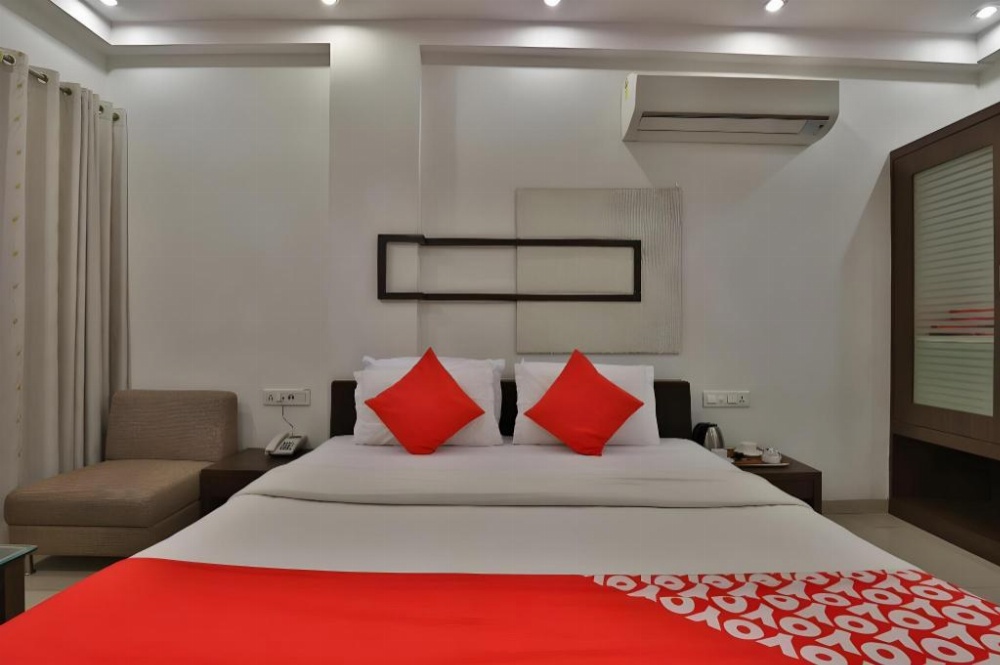 Room image 2